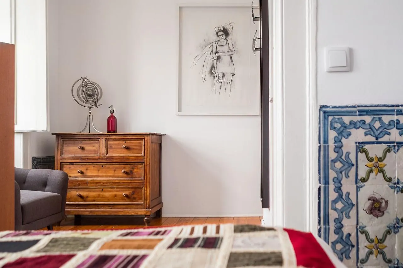 **** Guest house Ribeira Tejo By Shiadu Guesthouse Lisbon Portugal