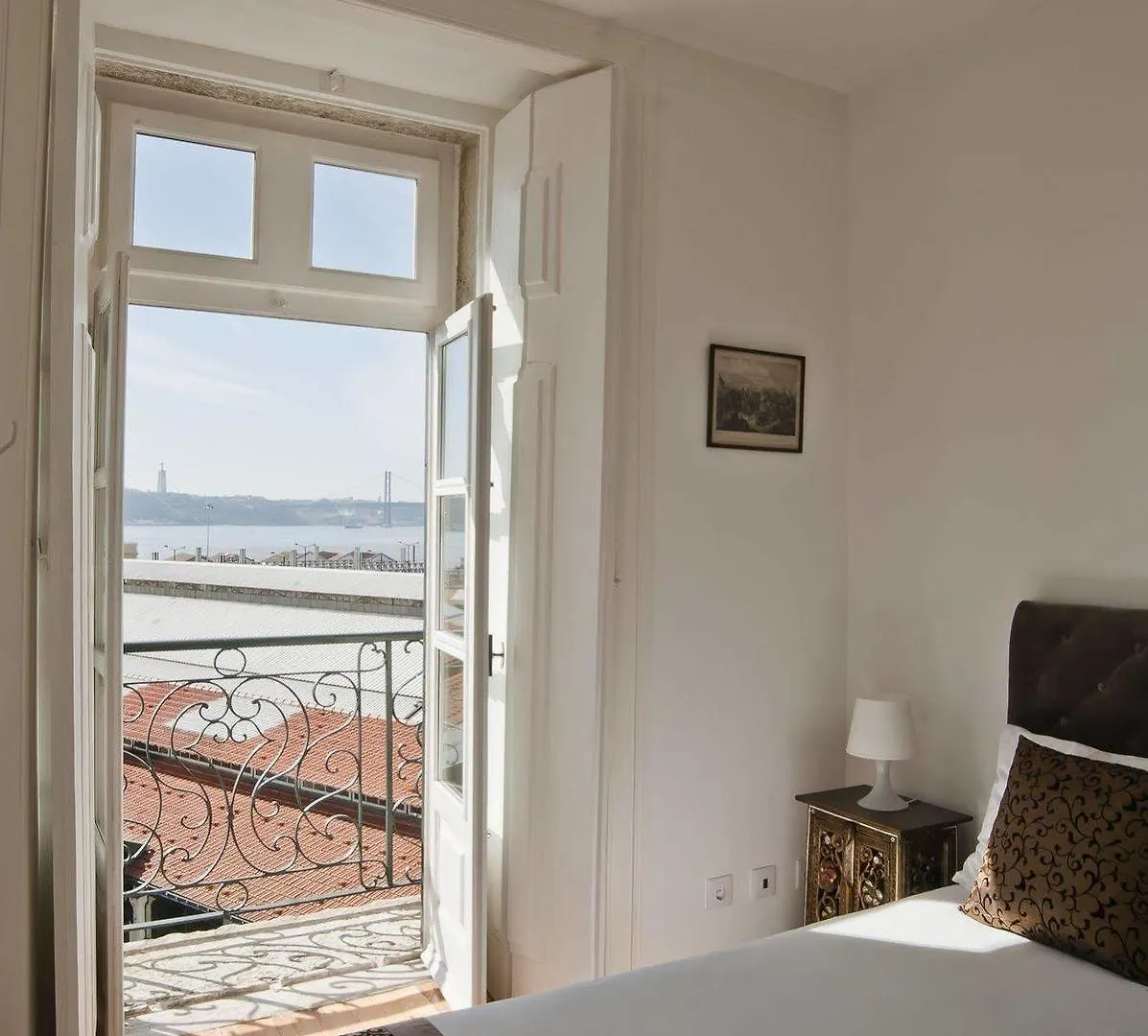 Ribeira Tejo By Shiadu Guesthouse Lisbon 4*,  Portugal